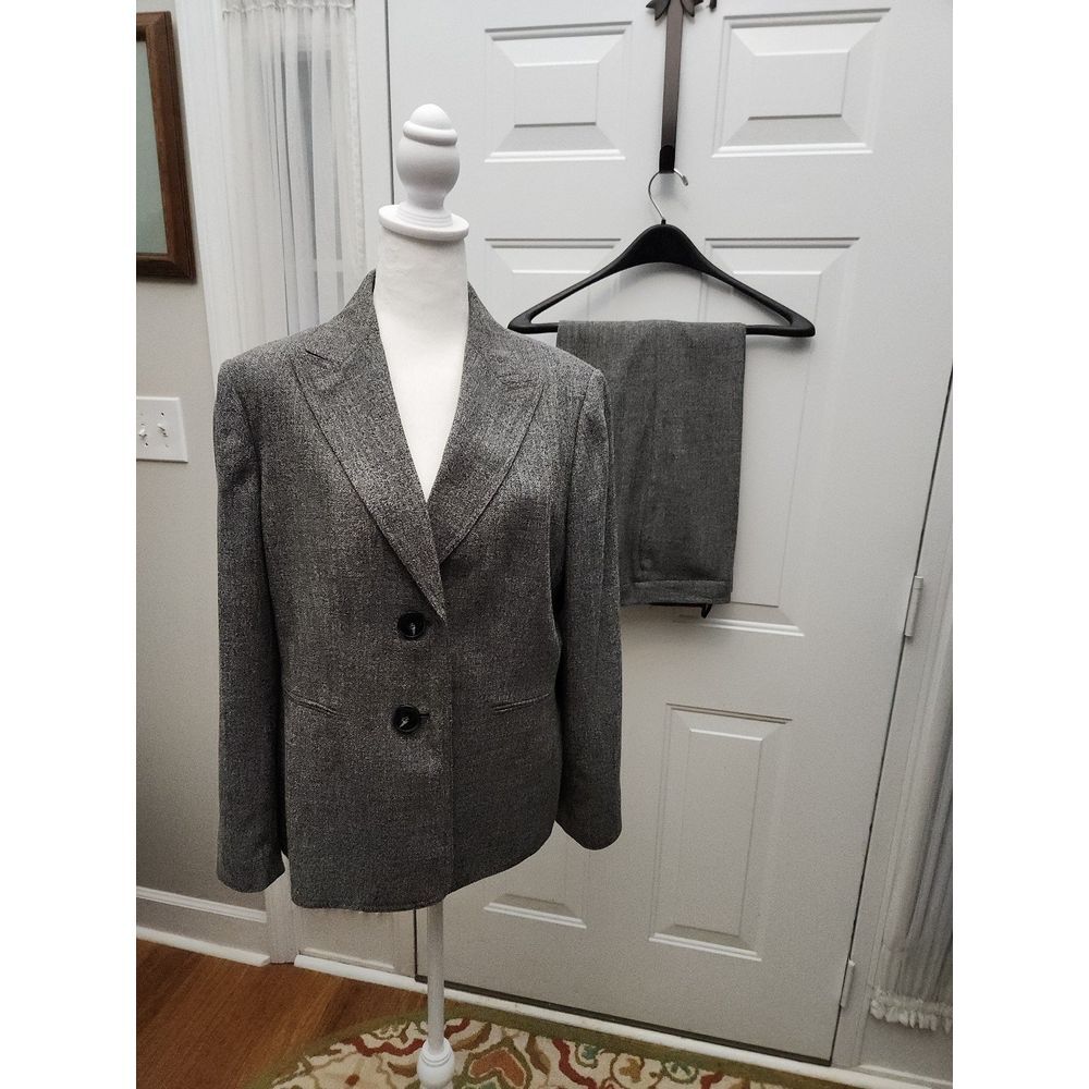 Evan Picone Gray Suit Size 16P